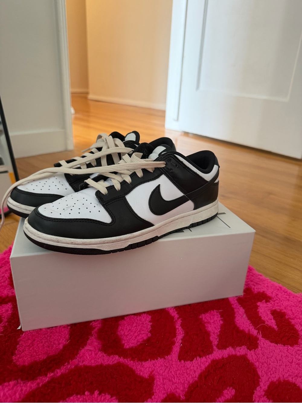 Nike dunk low 🐼
